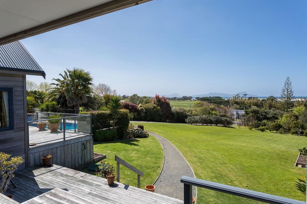 Strathaven Bed And Breakfast Waipu Exterior photo